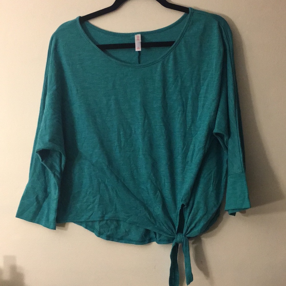 Tie front top